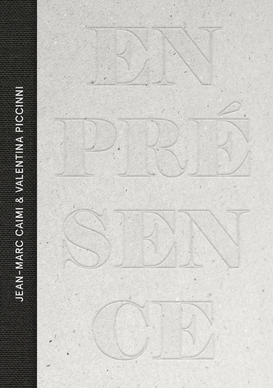 En Presence de l'Absence -Signed Copy-